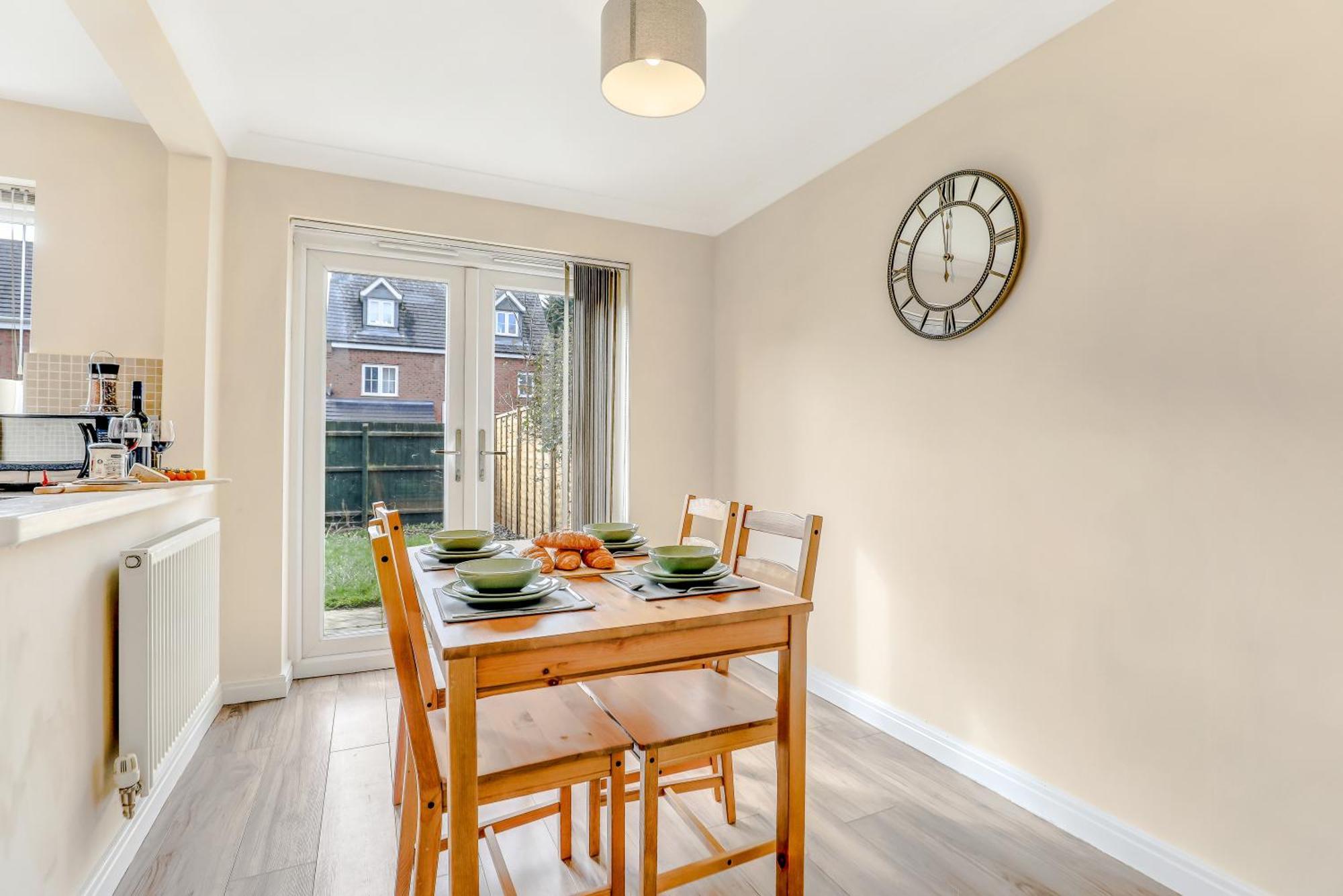Silver Stag Properties, 3 Bedroom W Parking And Garden Smisby Exterior foto